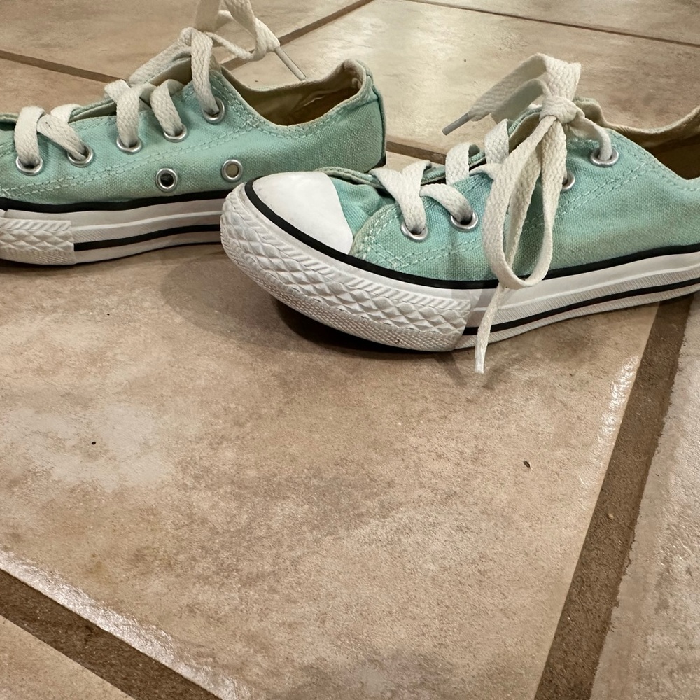 Converse Blue and White Classic Sneakers - Picture 2 of 2